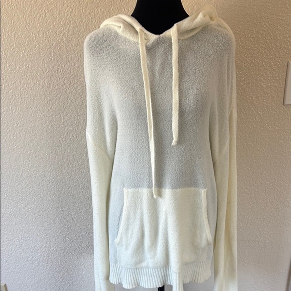 Elan Soft Cozy Cream Graphic Hoodie with Love Print - Picture 6 of 9